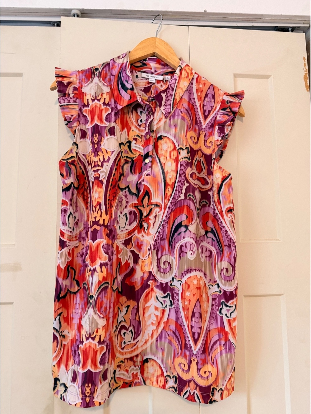 Chico’s multicolor pink purple orange paisley sleeveless blouse top 12 Large